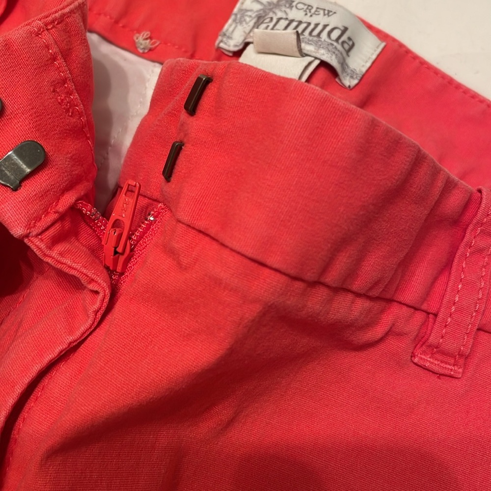 J. Crew Bermuda shorts women’s size 2. Coral - Picture 5 of 6
